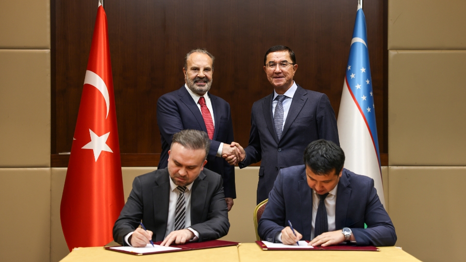 Aksa Elektrik Özbekistan’da 10 Milyon Kişinin Elektriğini Dağıtacak